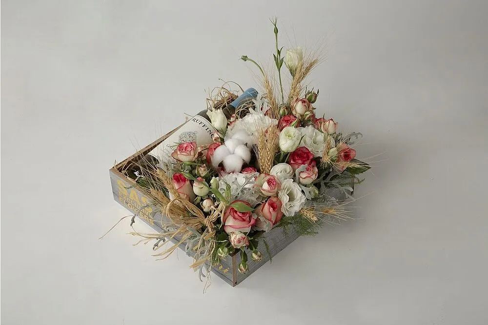 Էքսկլյուզիվ կոմպոզիցիա «SAS Flowers by Villani»