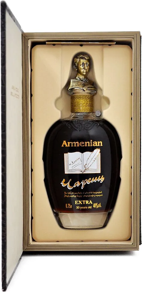 Կոնյակ «Չարենց Էքստրա» 0.7լ  