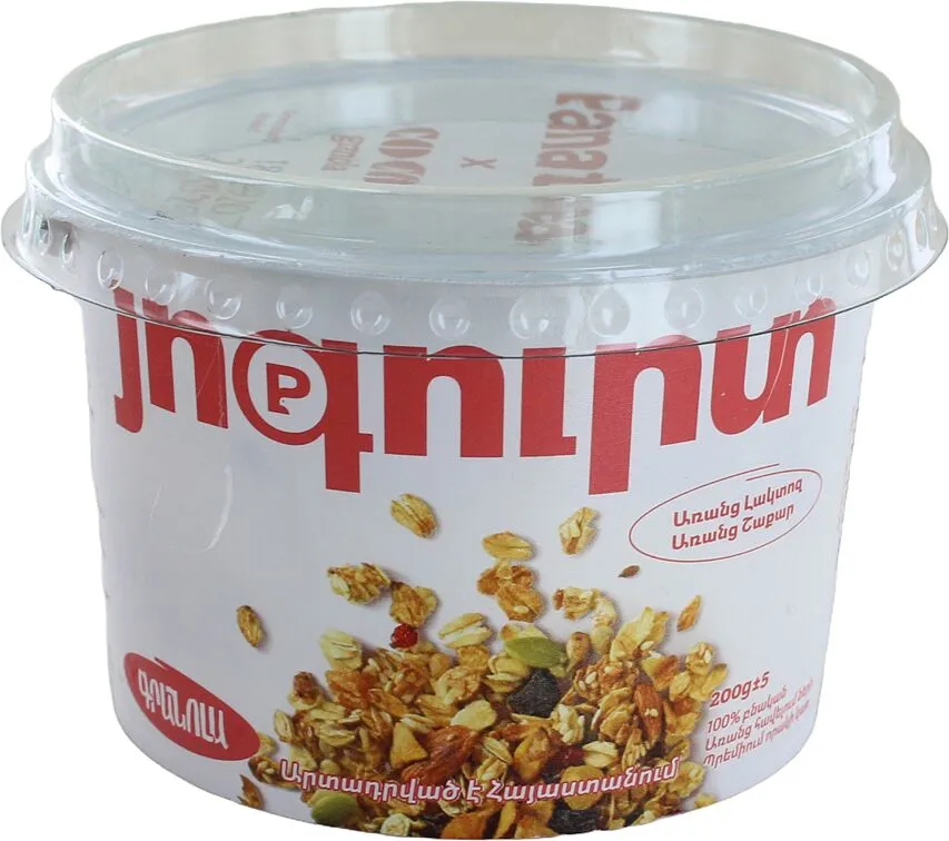 Յոգուրտ գրանոլայով «Պանացեա» 200գ