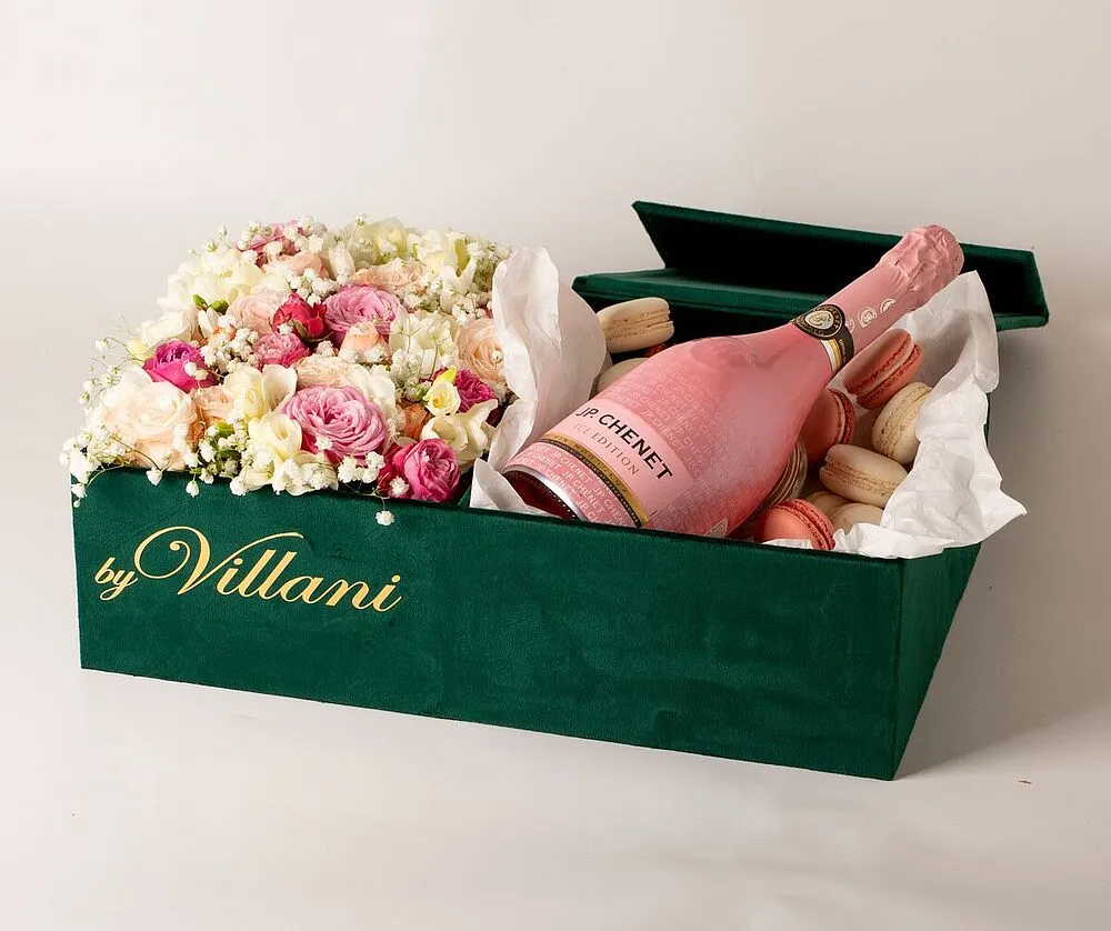 Էքսկլյուզիվ կոմպոզիցիա «SAS Flowers by Villani»