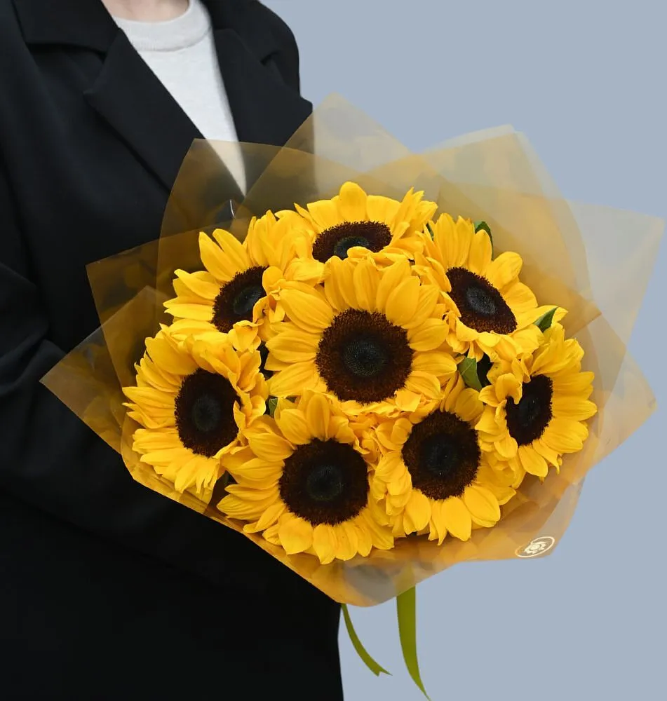 Ծաղկեփունջ արևածաղիկներով «Latona Sunflower»
